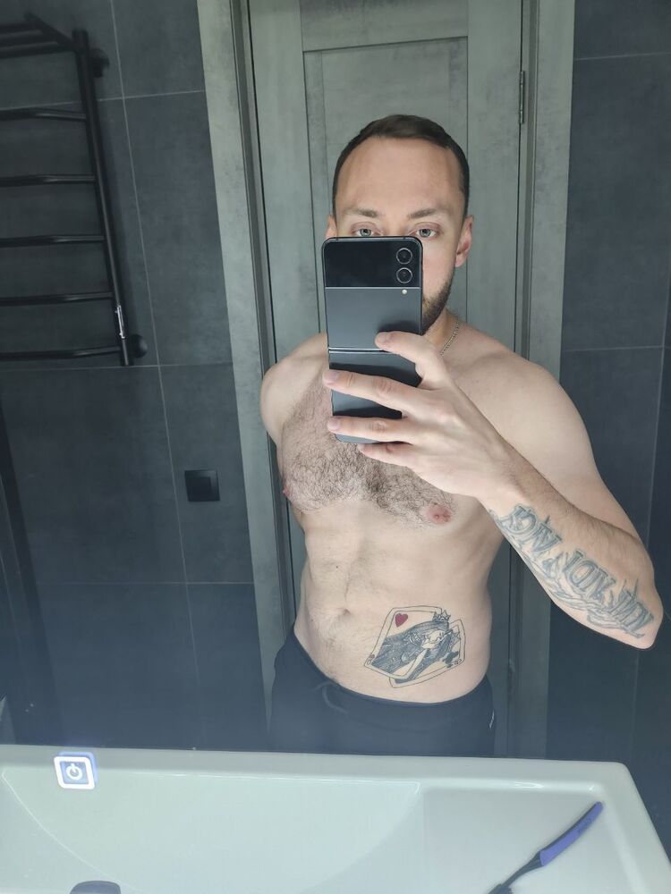  38813142  , 33 ,    -