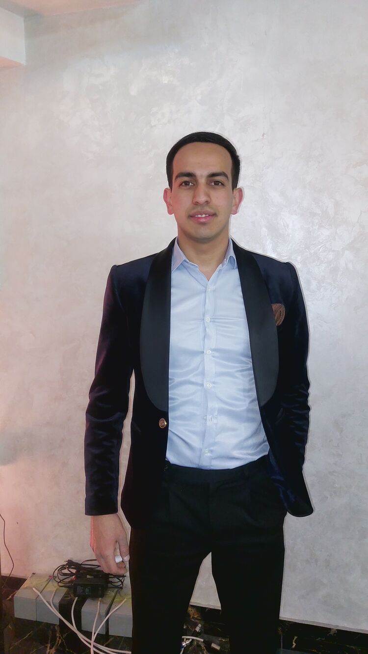  ,   Shoxa, 26 ,   ,   