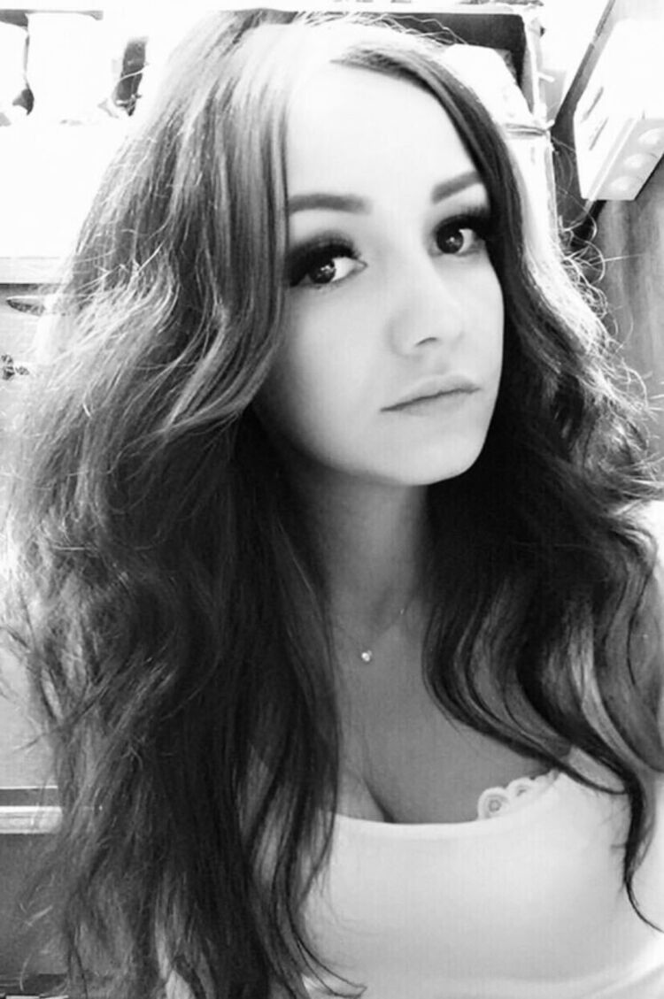  25732372  Aliya, 35 ,    