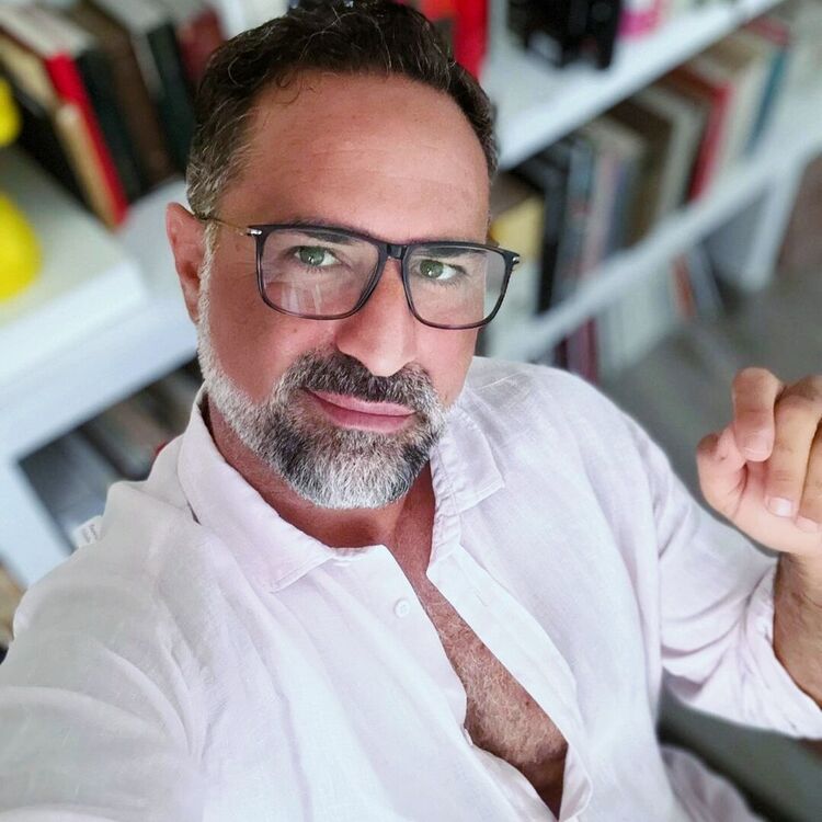  46739762  Michael Loui, 63 ,    New York City