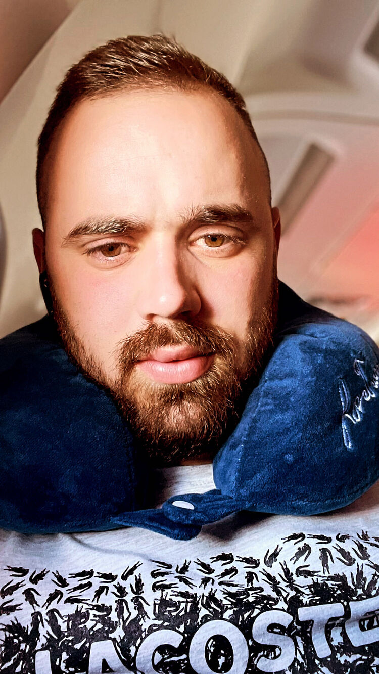   ,   Dejan, 27 ,  