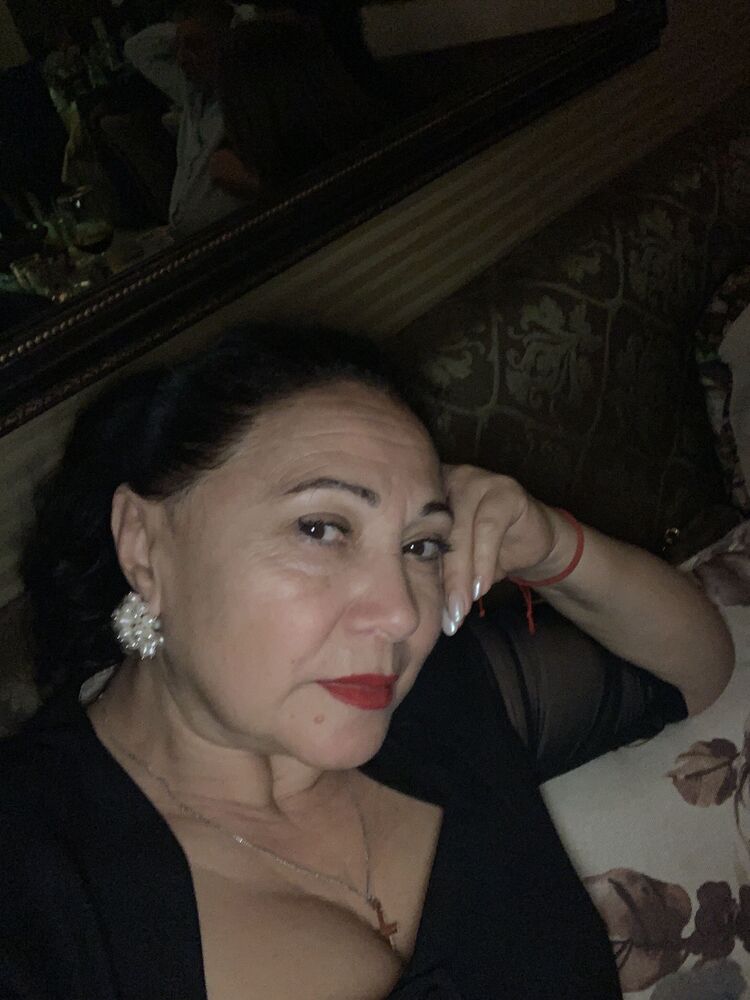  Hadera,   , 62 ,   c 