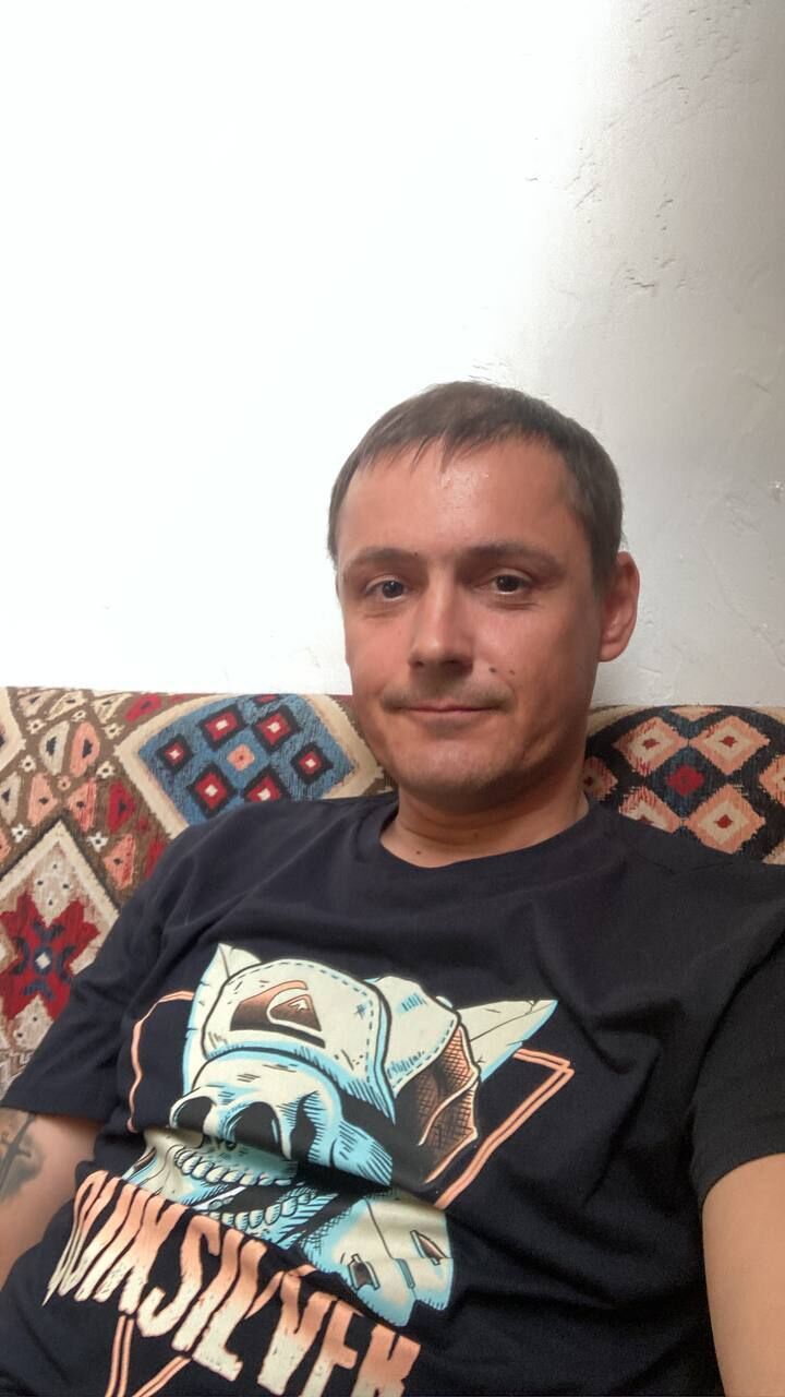  38957812  , 42 ,    