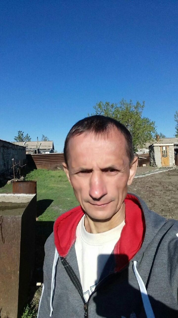  53309232  Yrii, 31 ,    -