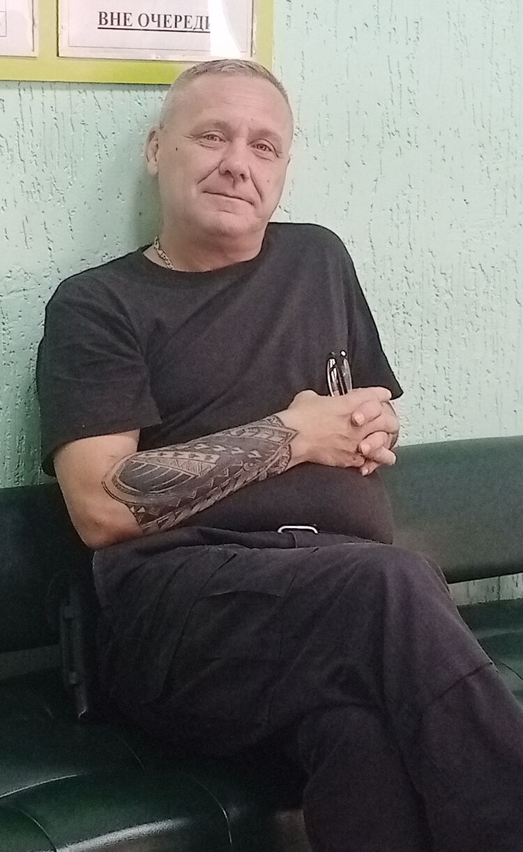  44880472  , 52 ,    