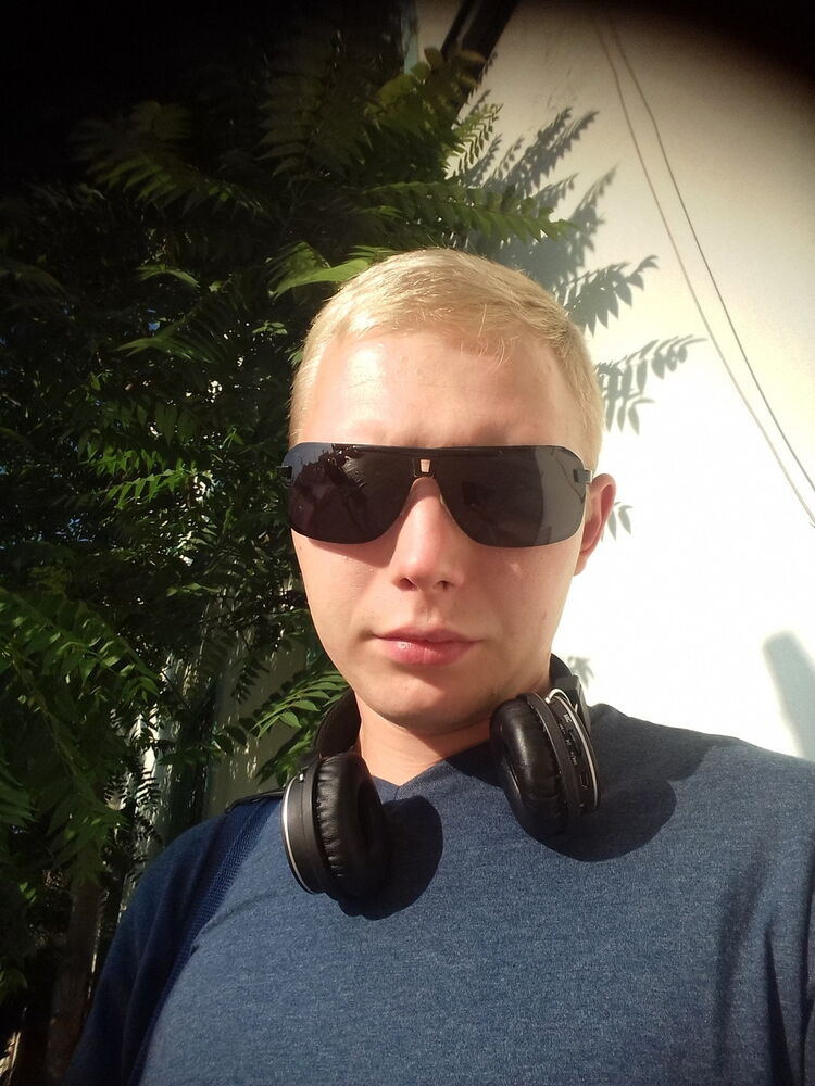  18756612  Ivan, 31 ,    