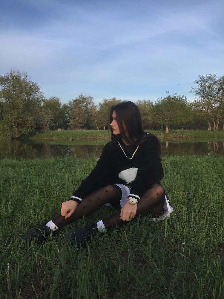  28401122  , 25 ,    -