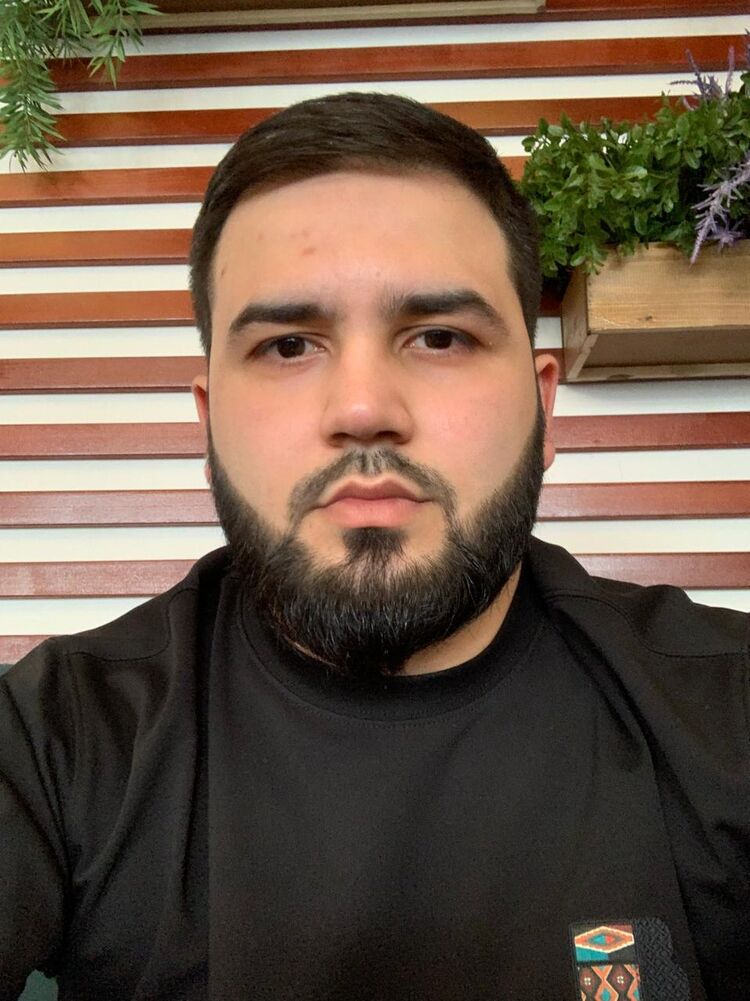  ,   Ruslan, 33 ,   ,   