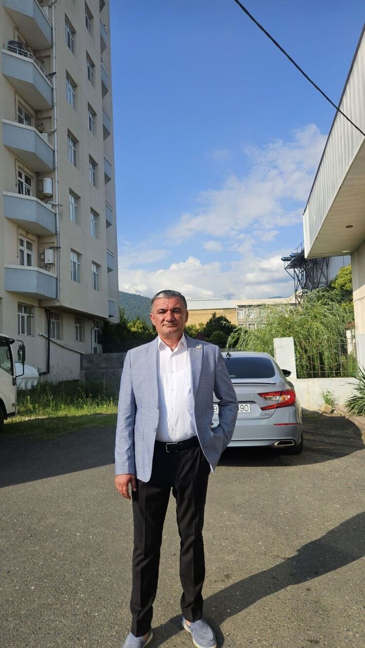  53883302  Elvar, 45 ,    