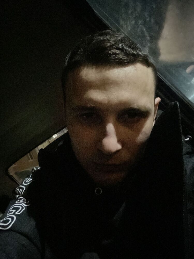  33329482  , 27 ,    