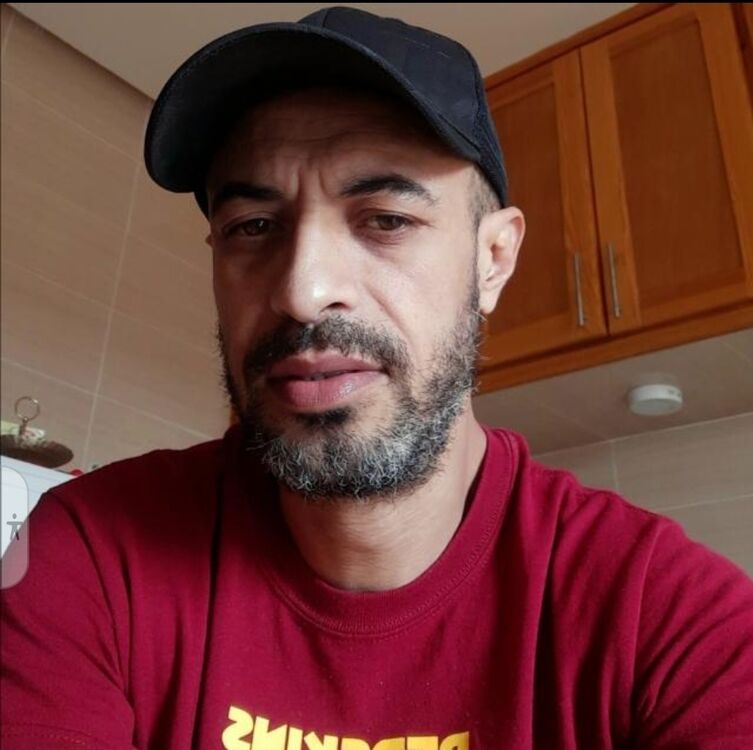  ,   Abdo, 44 ,   ,   , c 