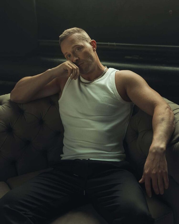 ���� 54974322 ������� �����, 32 ����, ���� ���������� � ��������