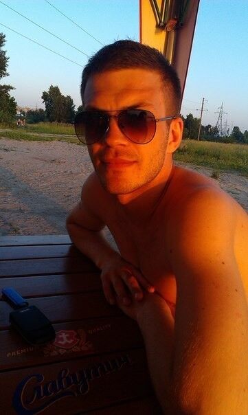  ,   Kissmen, 35 ,   ,   , c 