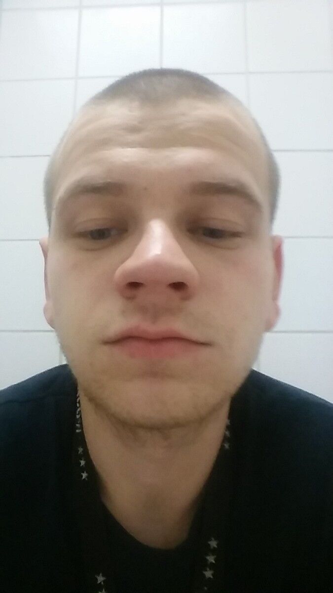  ,   Krzysztof, 32 ,   