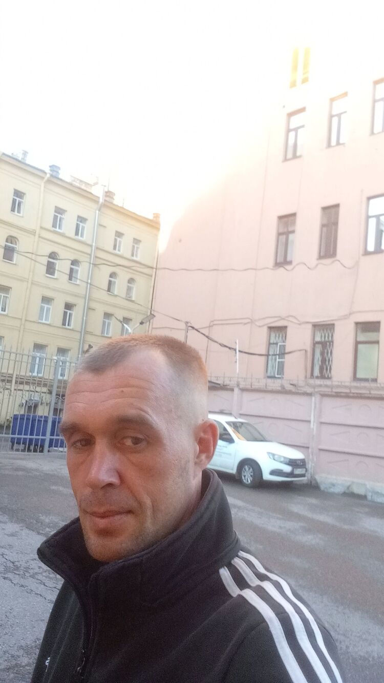 53095092  , 37 ,    -