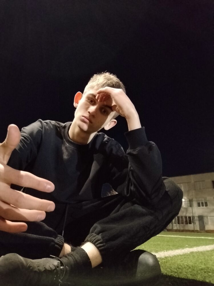  52550172  , 19 ,    
