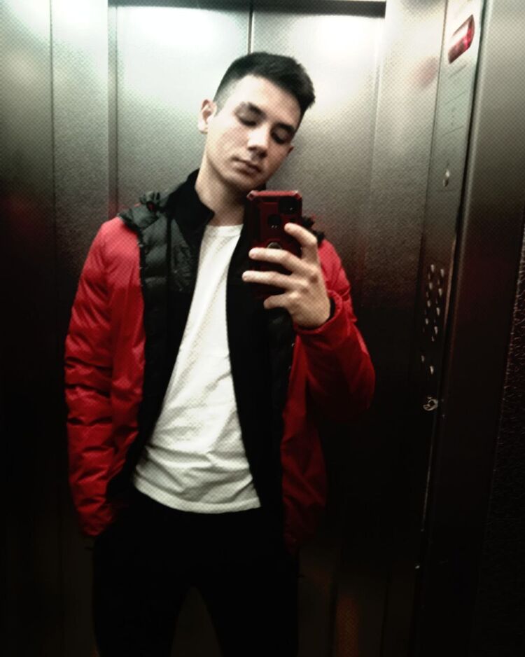  31598872  , 21 ,    