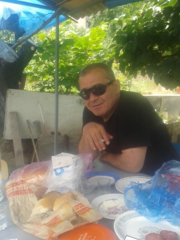  45903762  Levan, 55 ,    