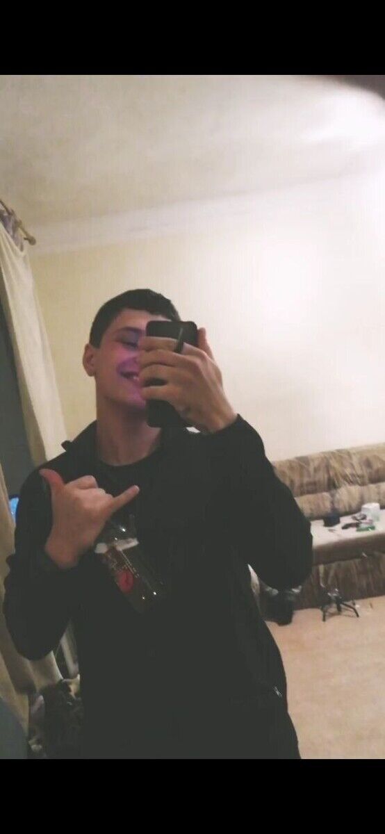  21958752  , 24 ,    
