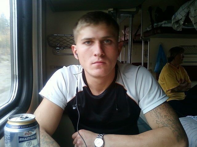  14159882  Maks, 35 ,    