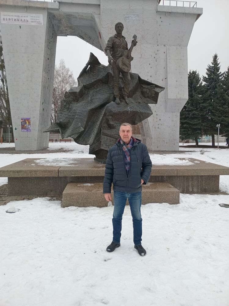  54679132  Aleksandr, 58 ,    