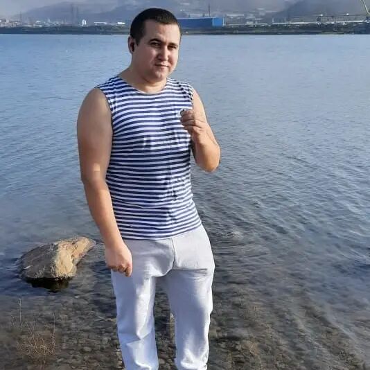  46578892  Zaman, 35 ,    