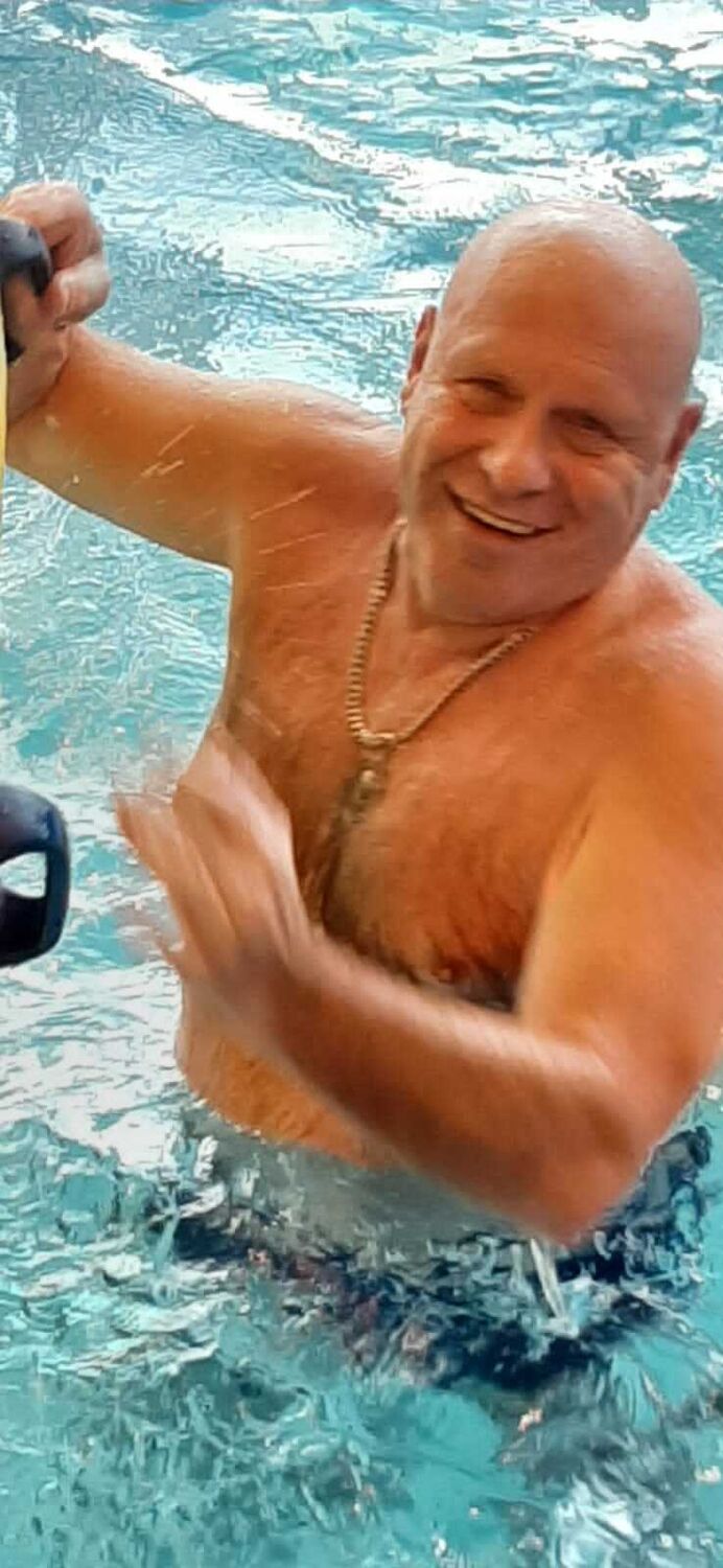  33465962  , 61 ,    