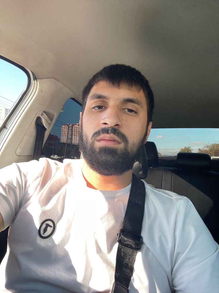  42487772  , 28 ,    