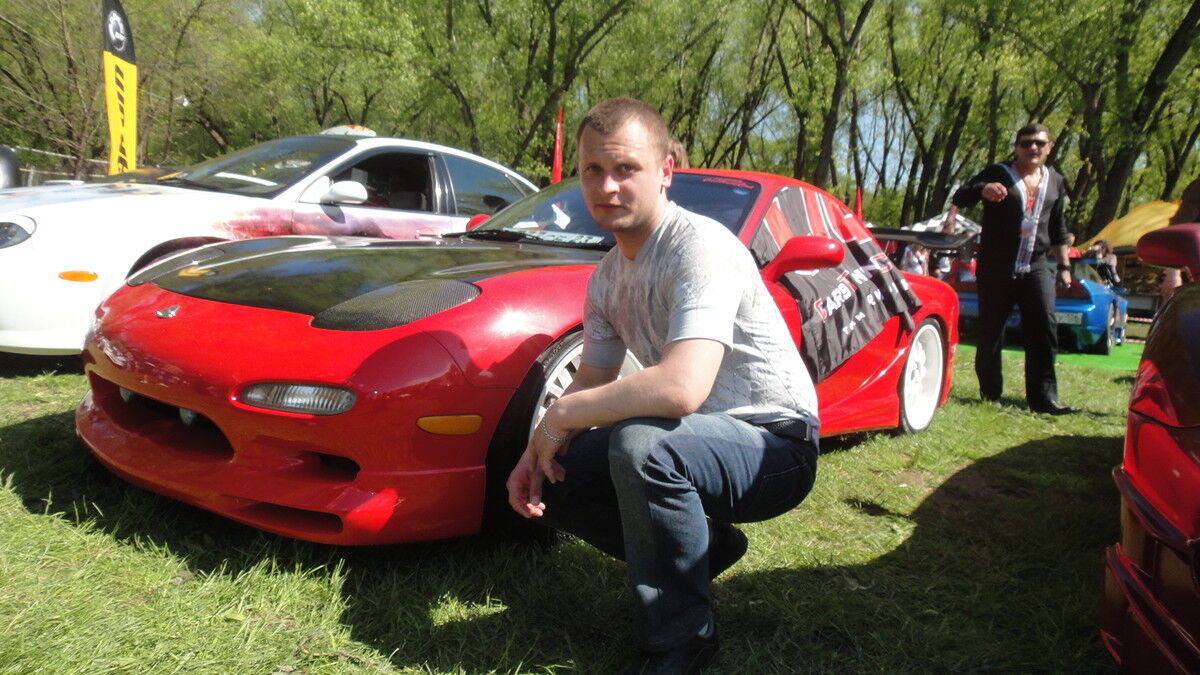  ,   Sergeyi, 35 ,   ,   , c 
