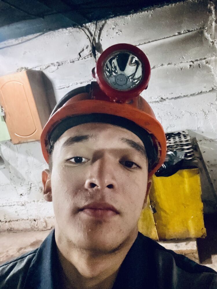  40517632  , 25 ,    