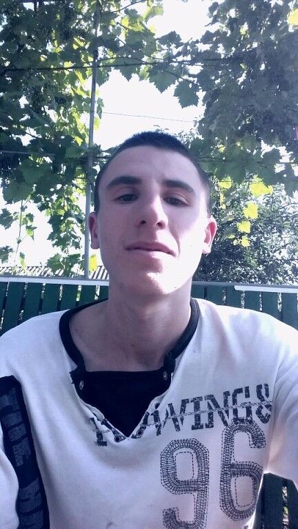  ,   Cristi, 30 ,   
