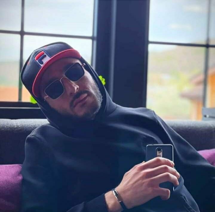 ,   Mench, 30 ,   ,   