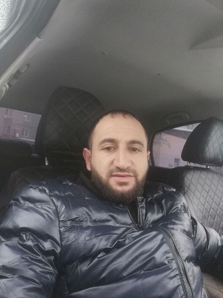  31755512  Noro, 35 ,    