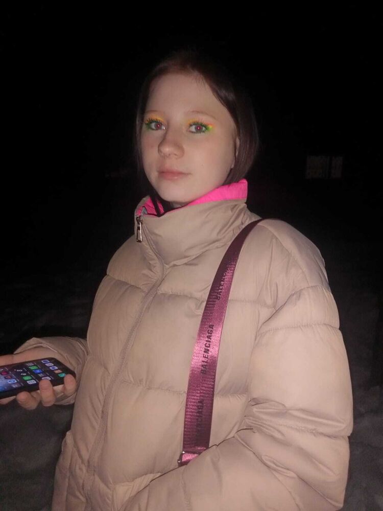  33271382  Tamara, 21 ,    