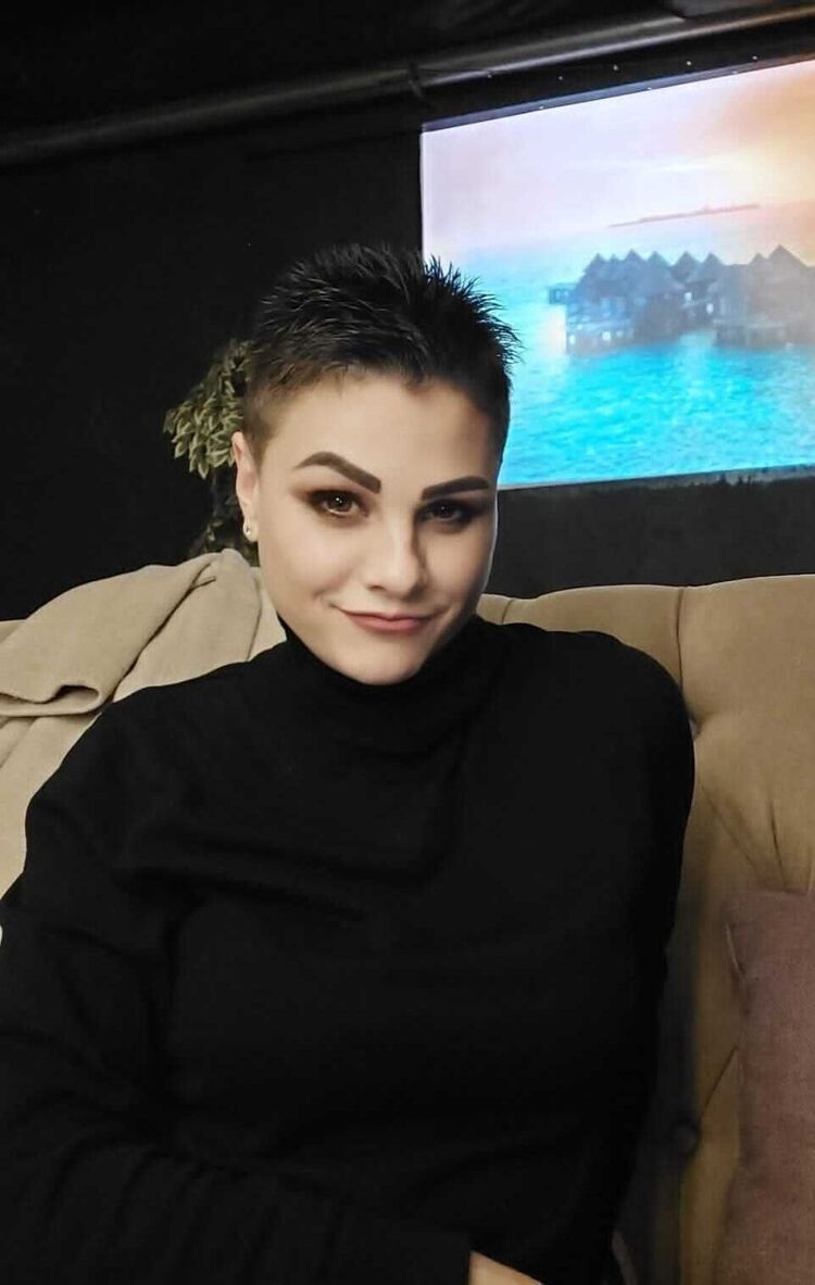  39689892  , 47 ,    --