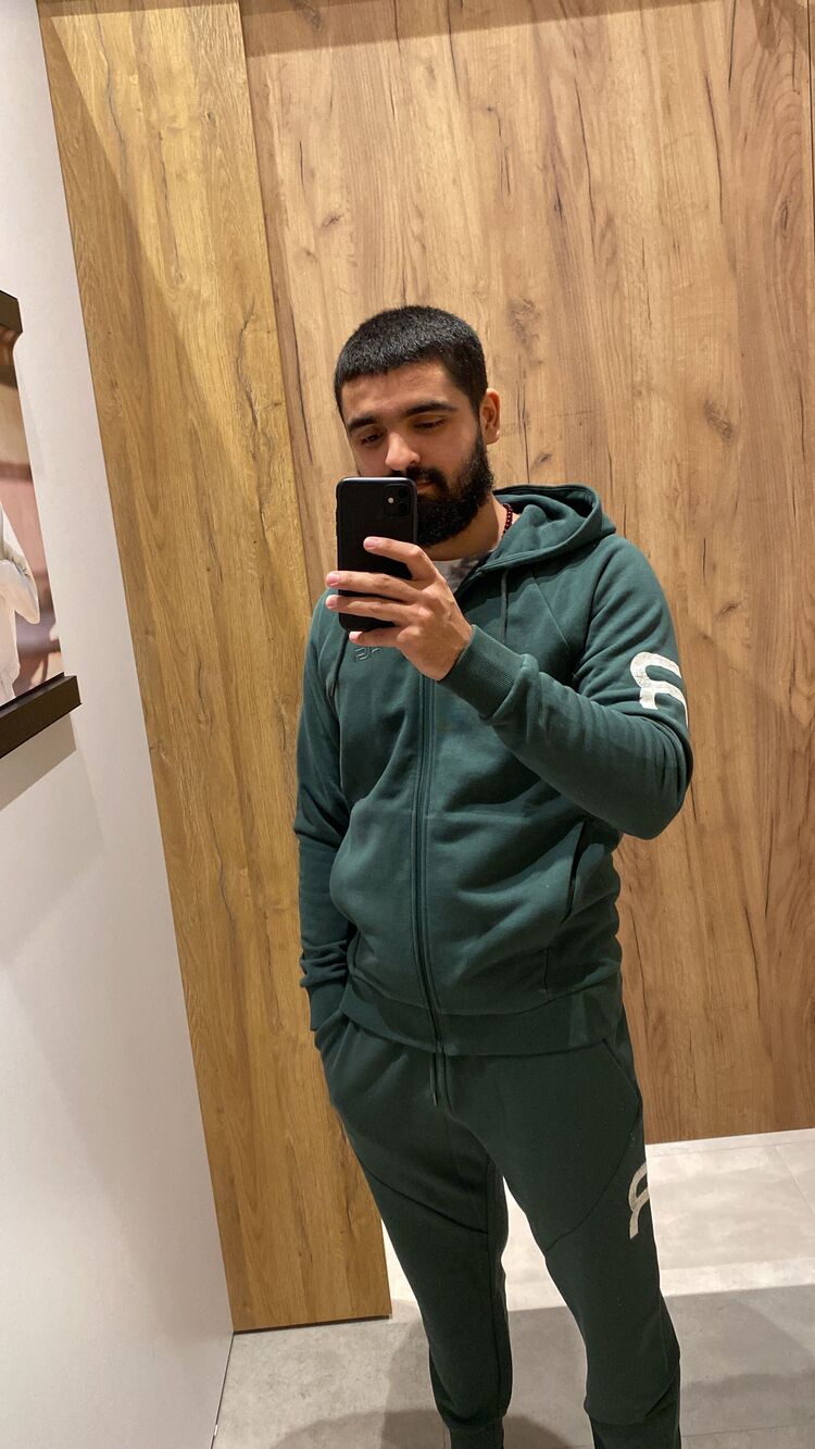  30099272  , 25 ,    