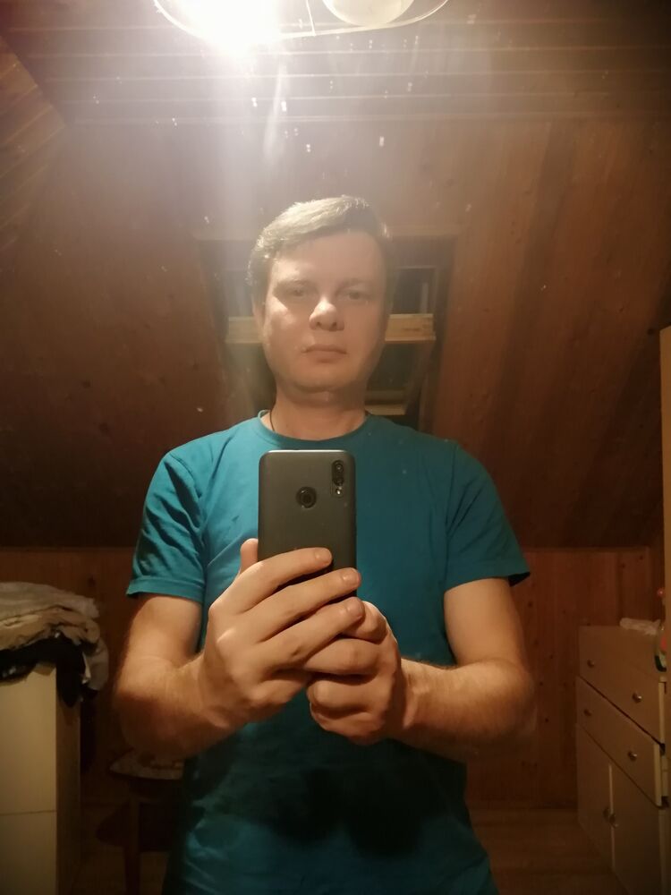  24740172  Dmitriy, 50 ,    