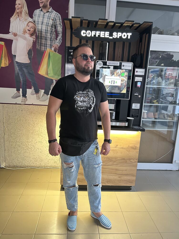 37947292  , 39 ,    