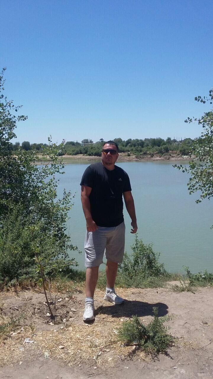  49116232  Jasur, 37 ,    