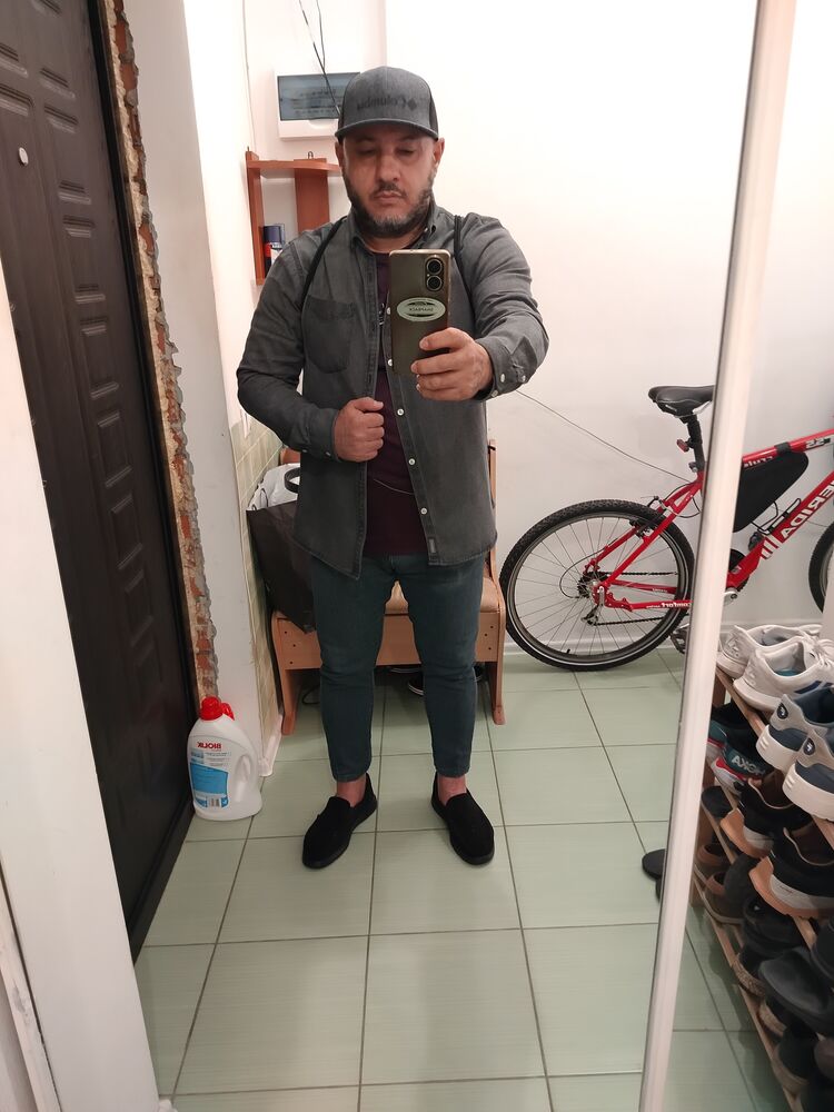  53247052  , 46 ,    