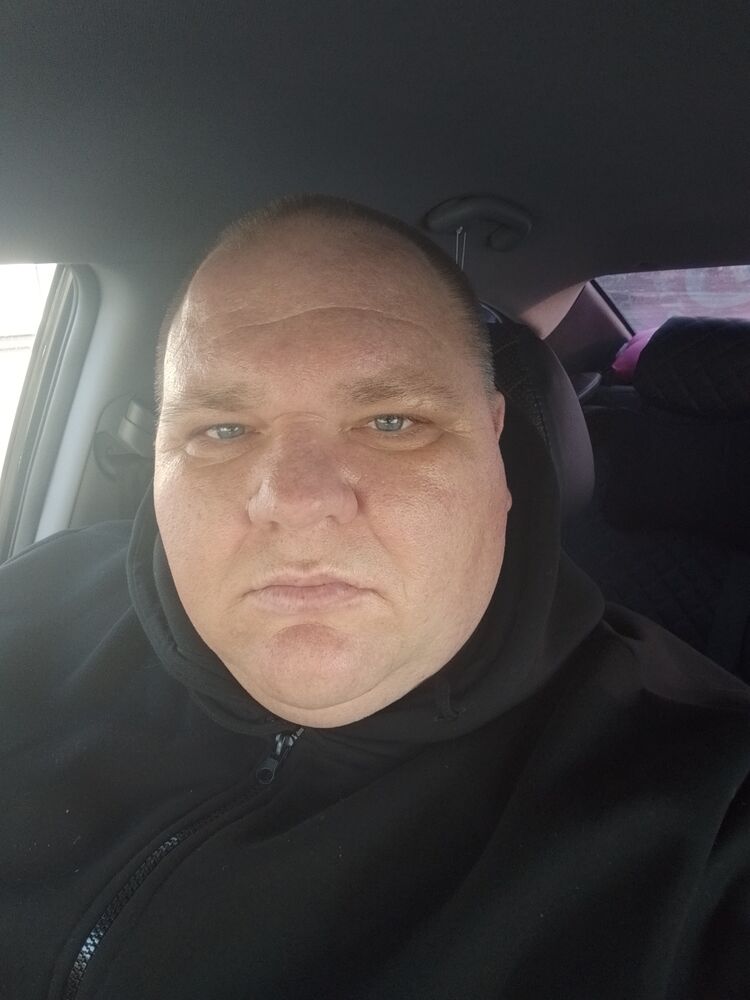  ,   Alecsei, 43 ,   ,   