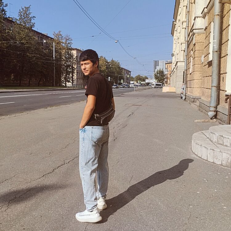  38969282  Javohir, 19 ,    -