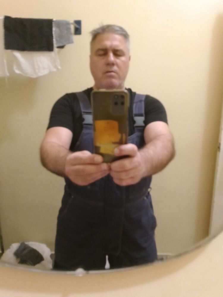  51656432  , 58 ,    
