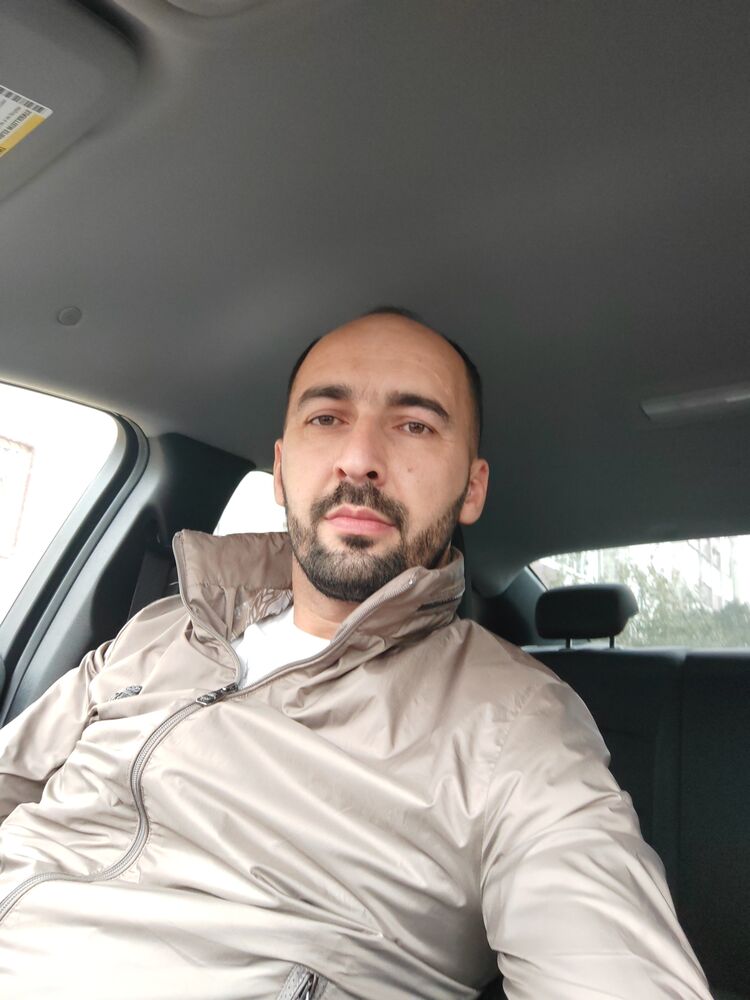  46778862  Tekhran, 35 ,    