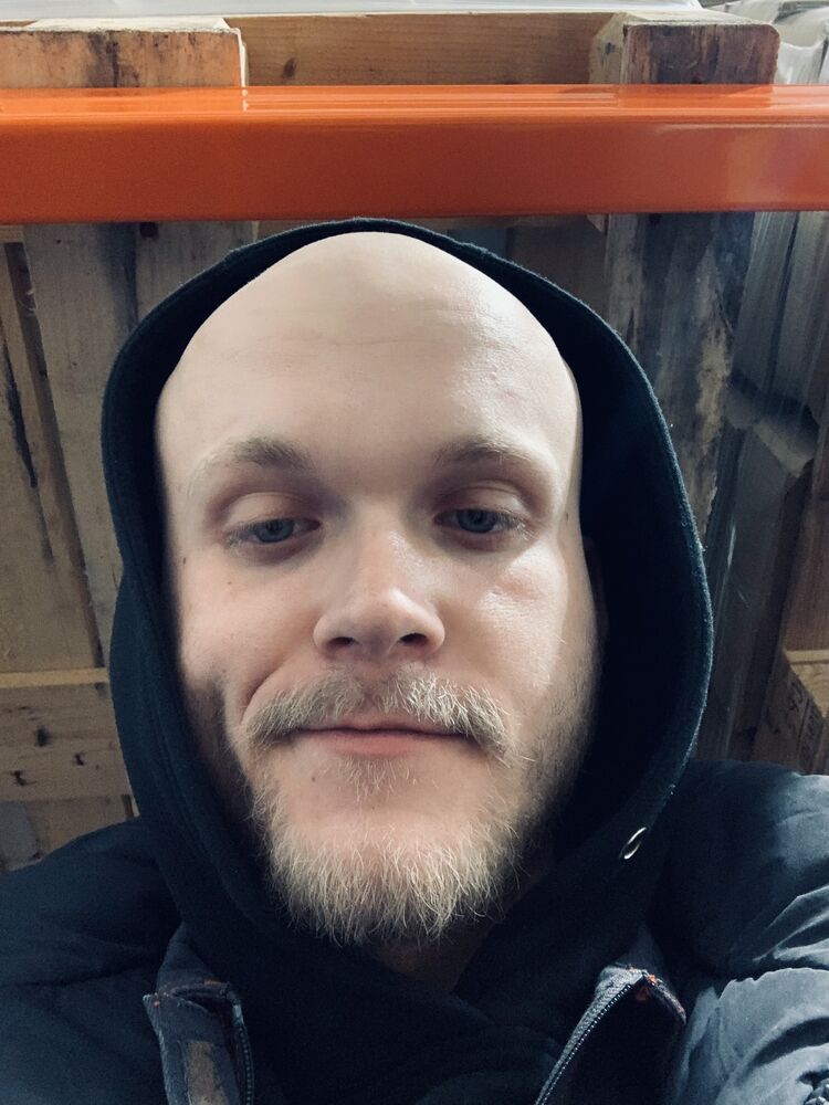  29904052  , 27 ,    