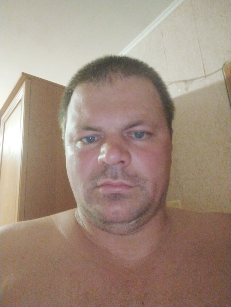  44394092  , 37 ,    