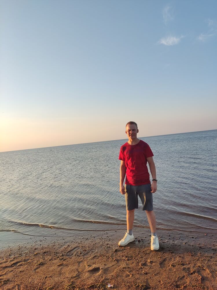  ,   Danil, 25 ,   ,   