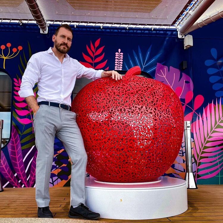  41688082  Edmund Gerad, 45 ,    Miami Beach