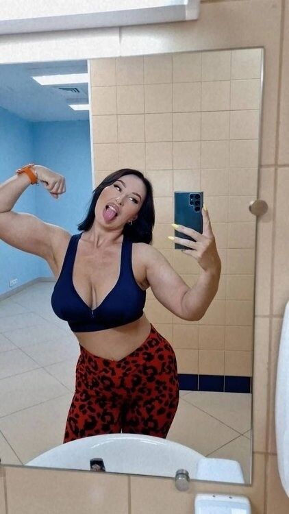 ���� 56221542 ������� �������, 36 ���, ���� ���������� � Bordighera