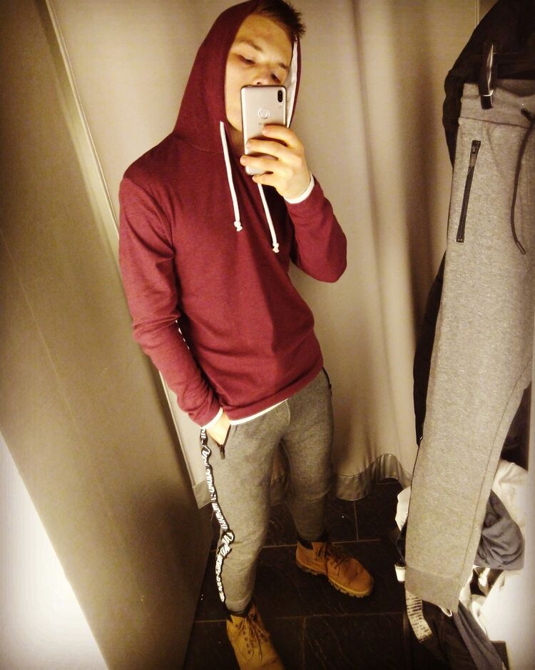  15539112  , 25 ,    